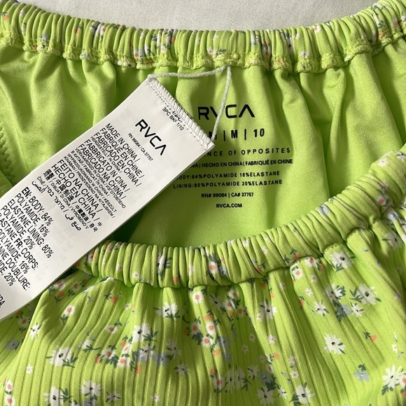 Rvca women’s swimsuit- bottom only - Picture 2 of 5
